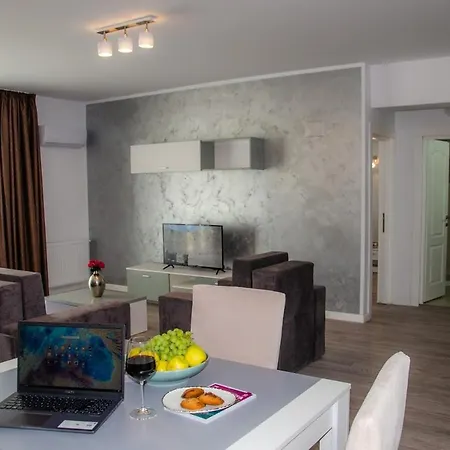 Miramare Paradis Appartement Năvodari