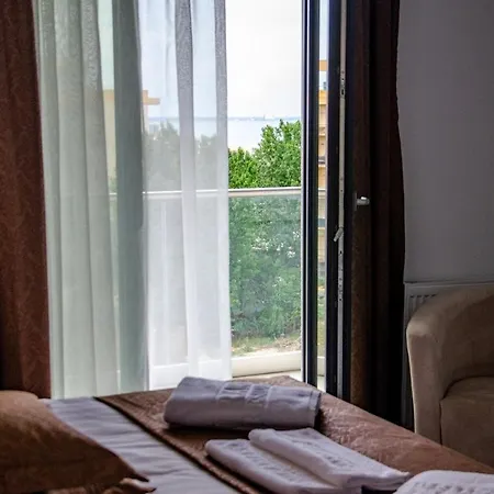 Miramare Paradis Appartement Năvodari
